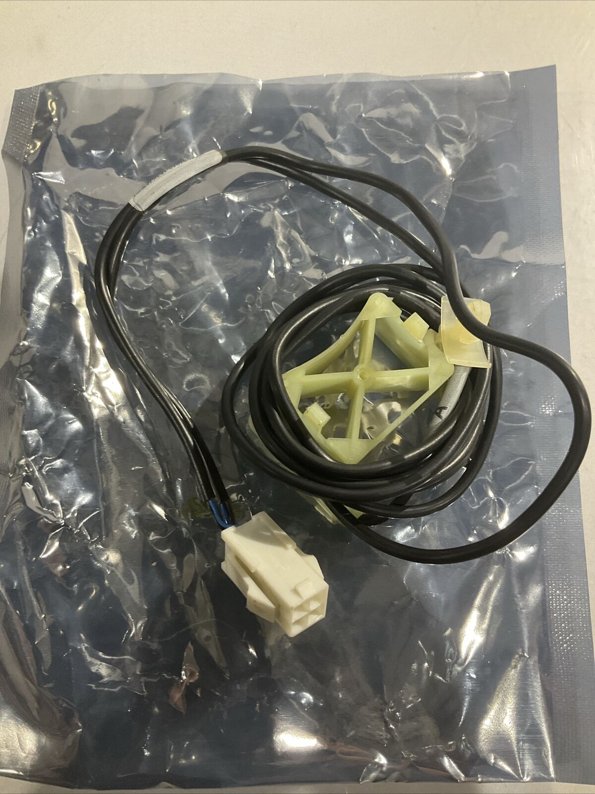 SICK 5930-11-000-3122 SENSOR ASSEMBLY UP/DOWN LOT OF 4 U3S