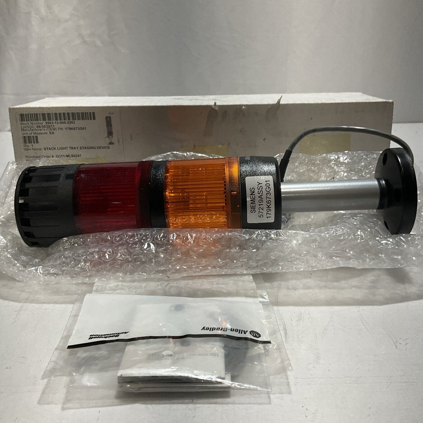 ALLEN-BRADLEY 179K673G01 STACK LIGHT TRAY STAGING DEVICE U3S