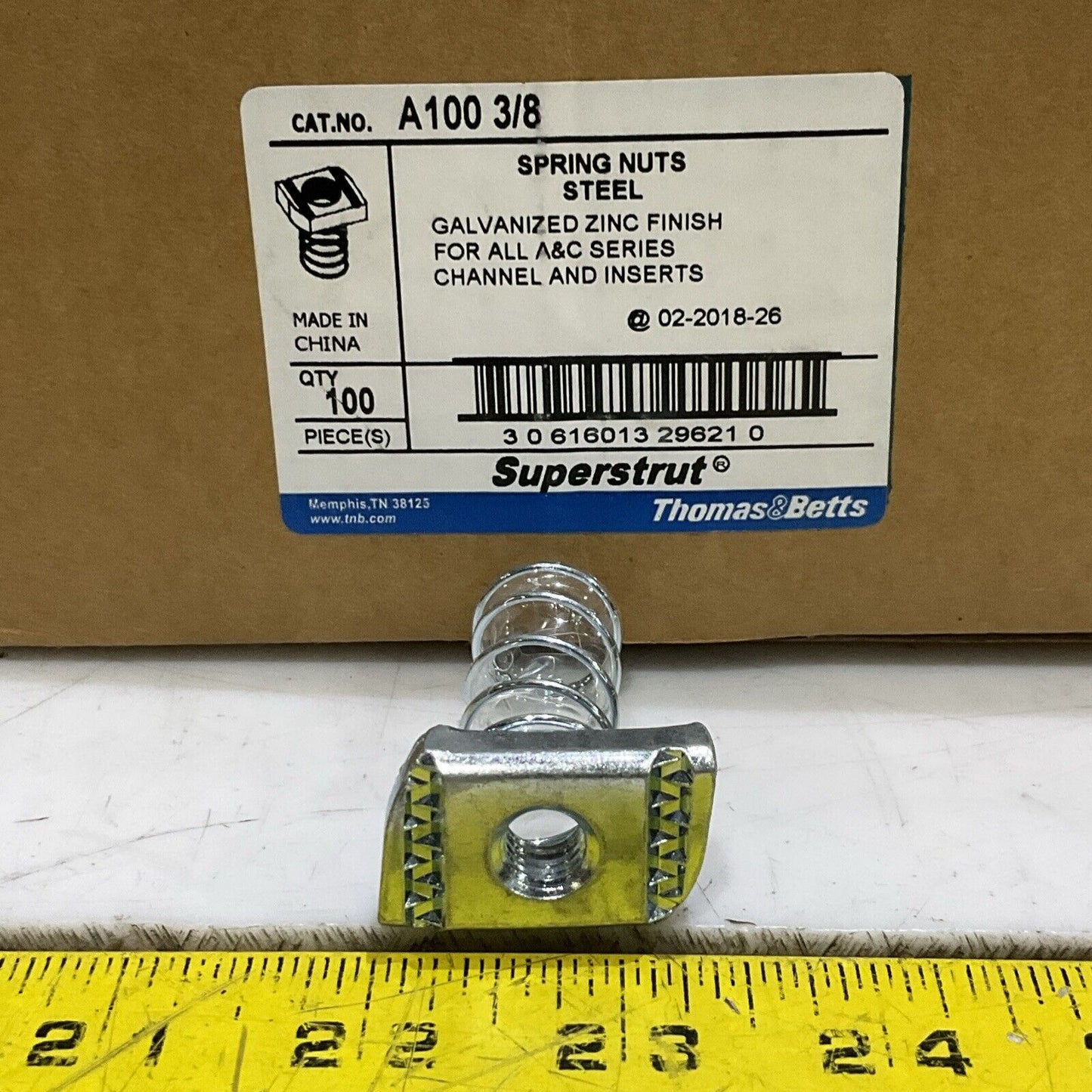 THOMAS & BETTS A100 3/8 & 1/4 SPRING NUTS STEEL GALVANIZED ZINC LOT OF 200 RM6