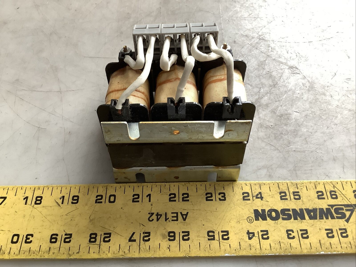 TCI KLR8BTB LINE REACTOR 3PH 600V 8A U3S