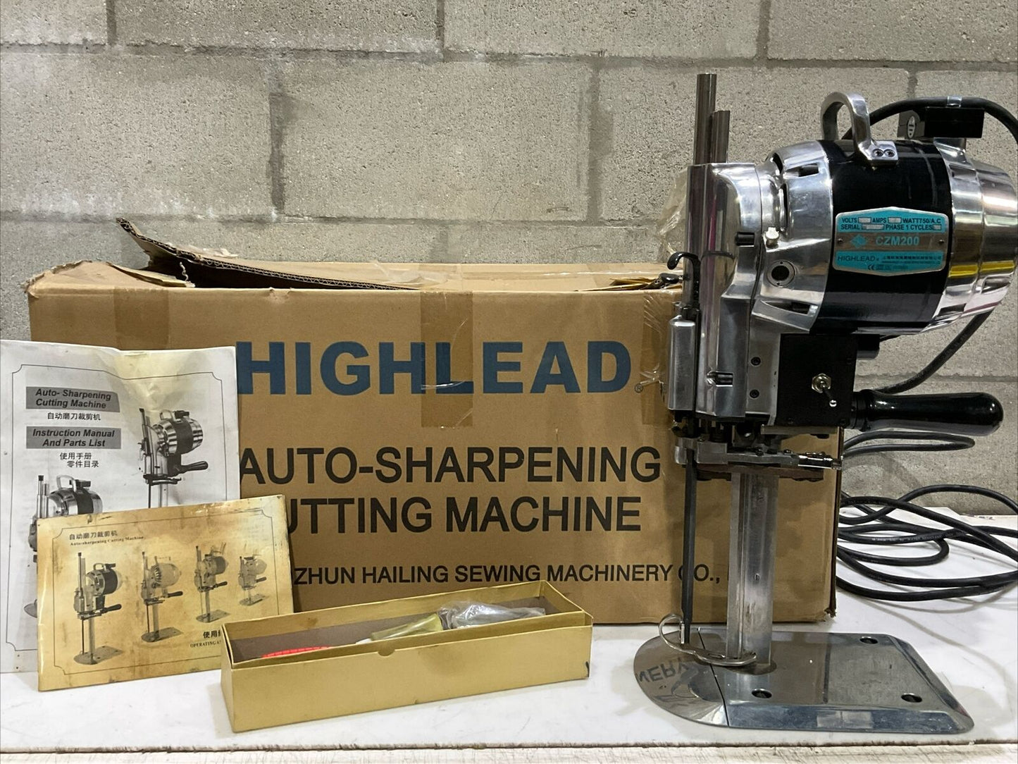 HIGHLEAD CZM200 AUTO-SHARPENING FABRIC CUTTING TOOL 220V 5.5A RM6