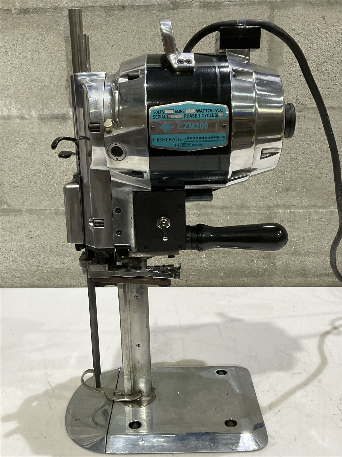 HIGHLEAD CZM200 AUTO-SHARPENING FABRIC CUTTING TOOL 220V 5.5A RM6
