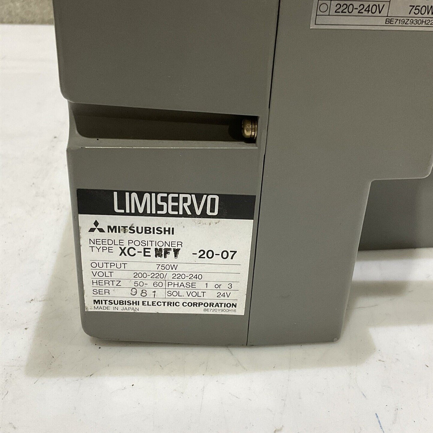 MITSUBISHI XC-EMFY-20-07 LIMISERVO NEEDLE POSITIONER XC-E SER. HVP-N XC-CL-2 RM6