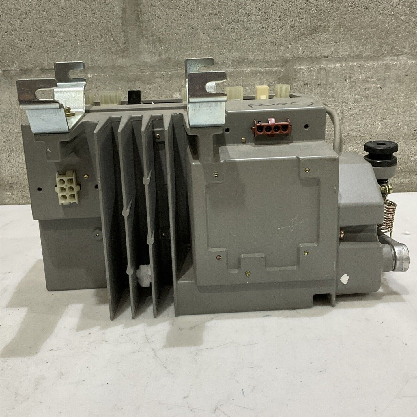 MITSUBISHI XC-EMFY-20-07 LIMISERVO NEEDLE POSITIONER XC-E SER. HVP-N XC-CL-2 RM6