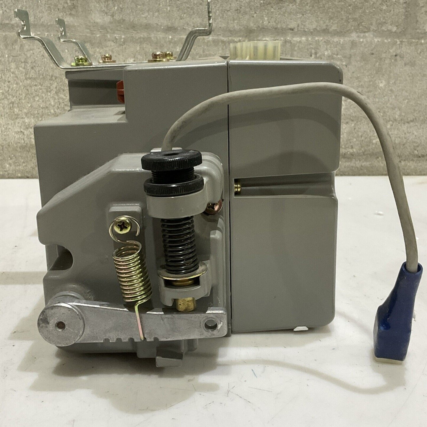 MITSUBISHI XC-EMFY-20-07 LIMISERVO NEEDLE POSITIONER XC-E SER. HVP-N XC-CL-2 RM6