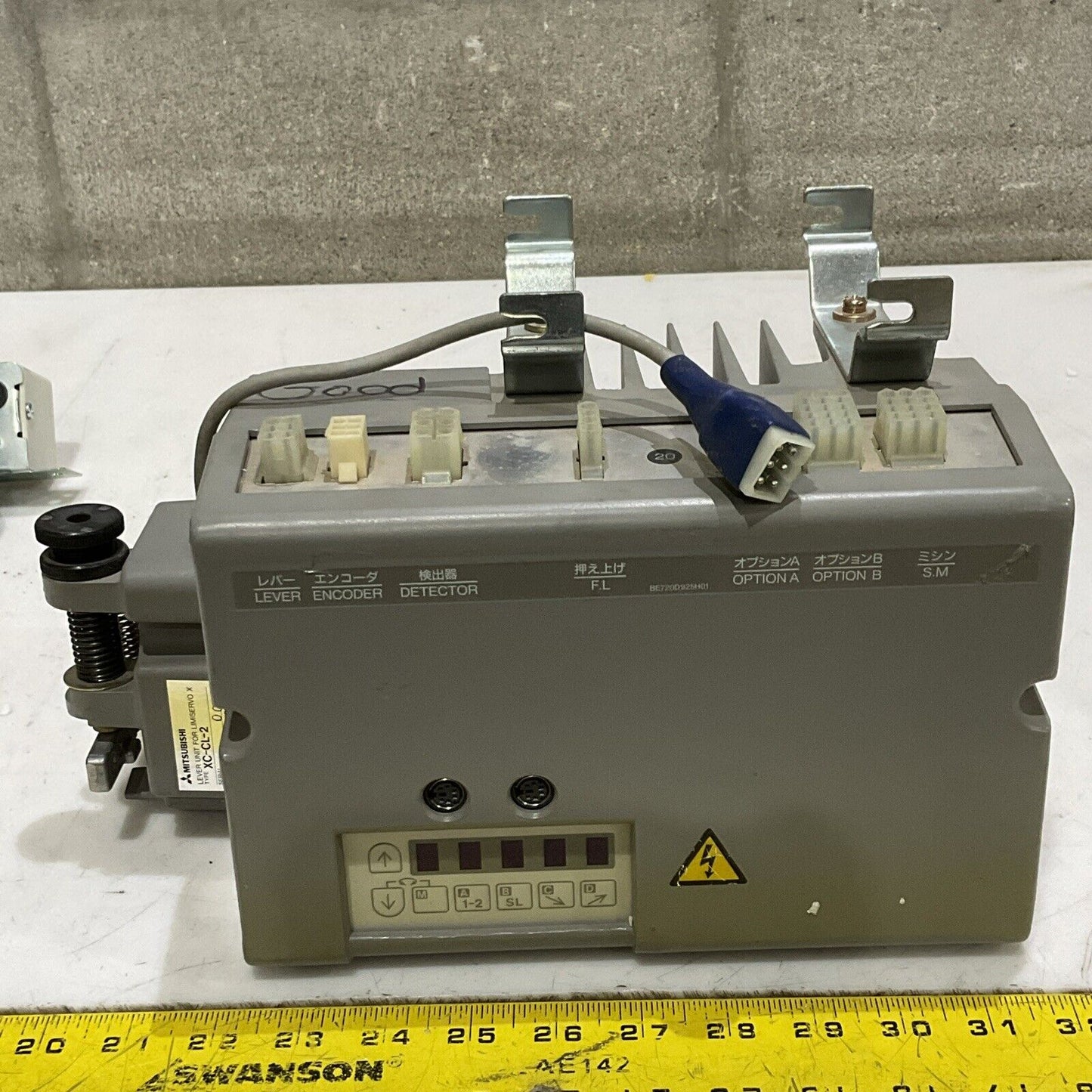 MITSUBISHI XC-EMFY-20-07 LIMISERVO NEEDLE POSITIONER XC-E SER. HVP-N XC-CL-2 RM6