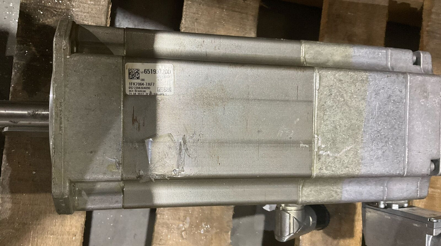 SIEMENS 1FK7064-7AF7 SERVO MOTOR U4M