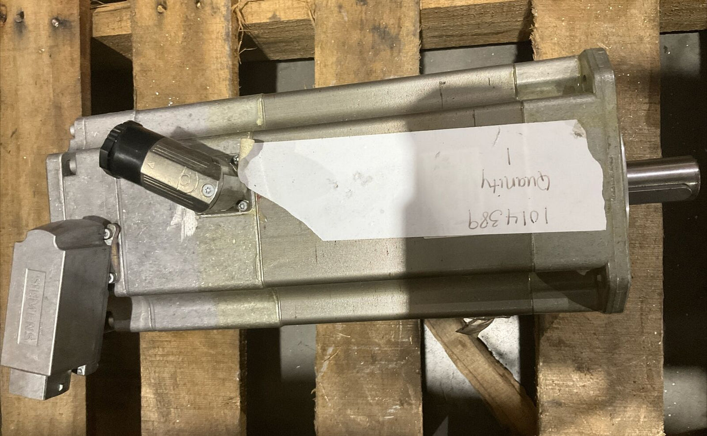 SIEMENS 1FK7064-7AF7 SERVO MOTOR U4M