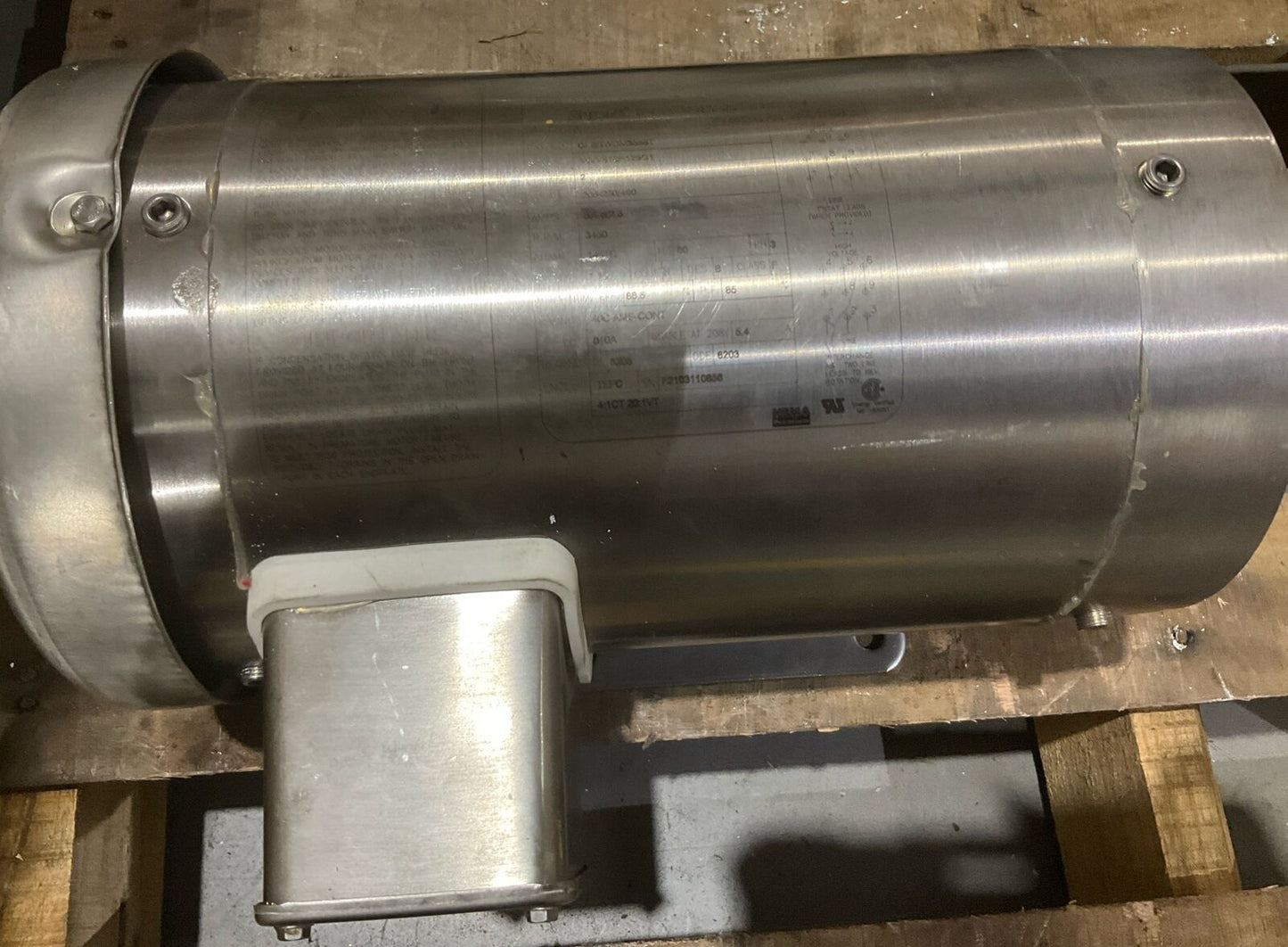 BALDOR RELIANCER CESSWDM3555T WASHDOWN DUTY MOTOR U4M