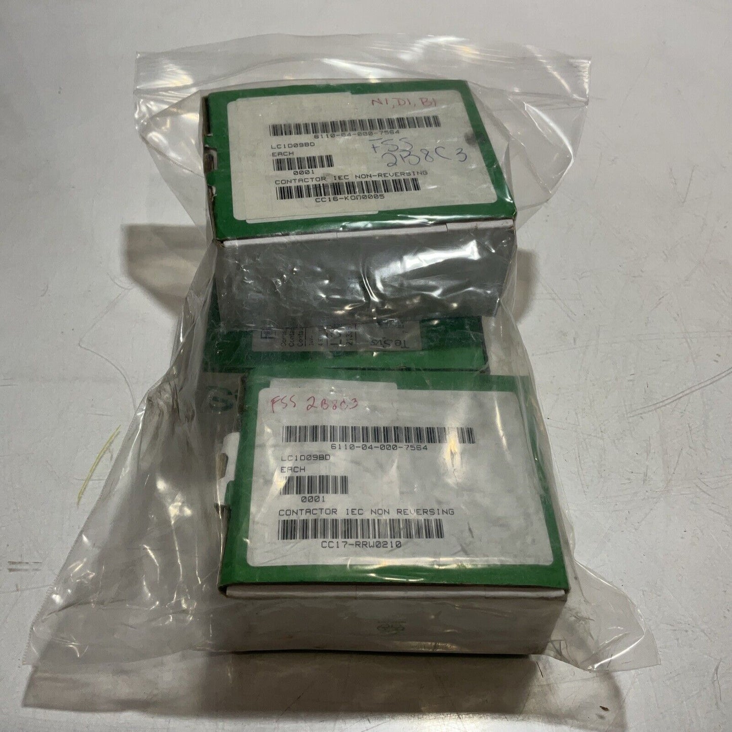 SCHNEIDER ELECTRIC LC1D09BD CONTACTOR 24V 3 P 50/60 HZLOT OF 3 U3S