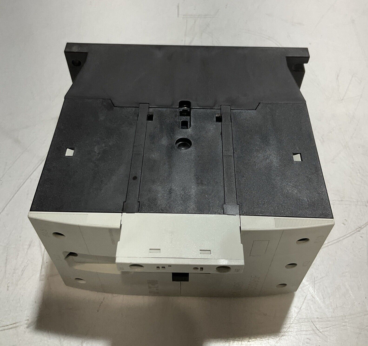 EATON XTCE095F00A CONTACTOR 3 P 250 VDC 125 A U3S