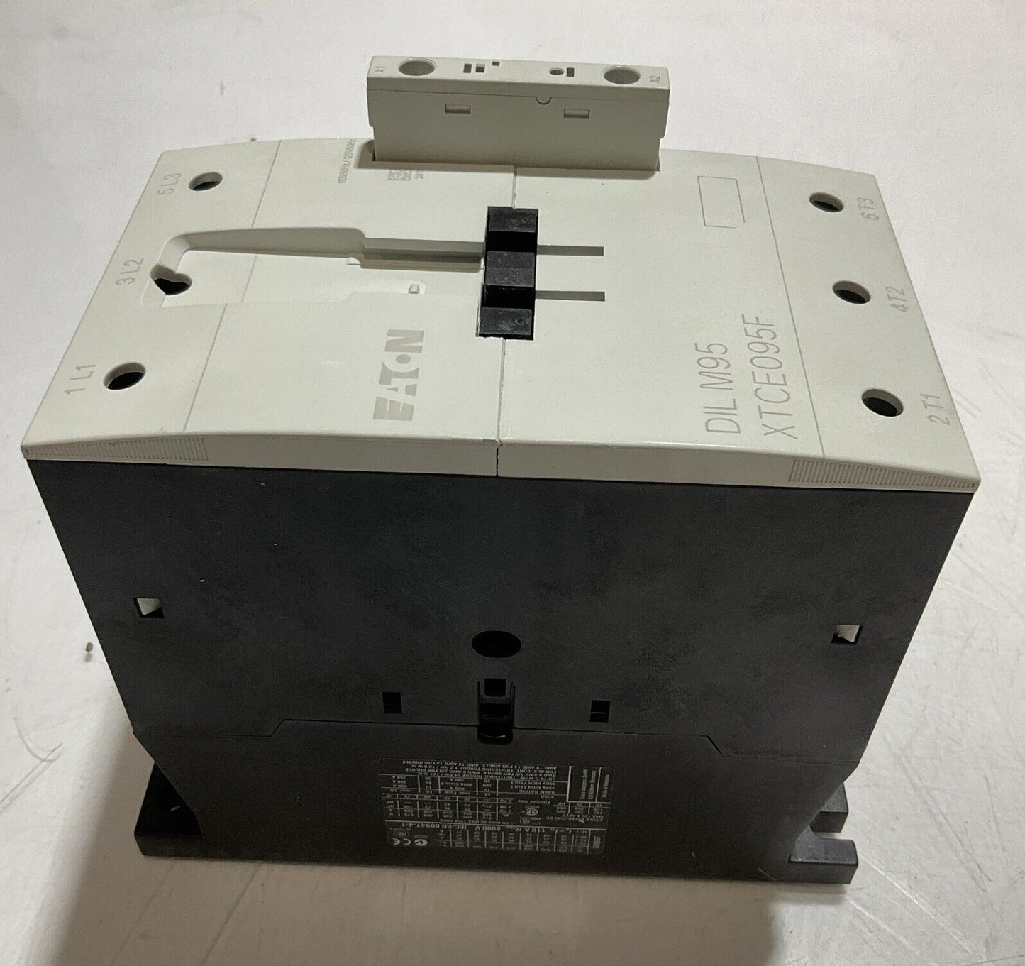 EATON XTCE095F00A CONTACTOR 3 P 250 VDC 125 A U3S