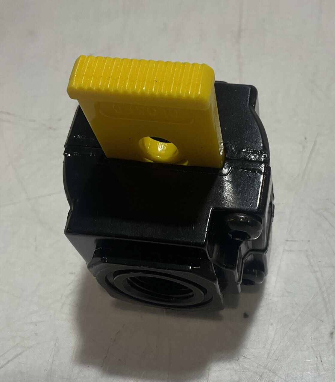 NORGREN T72E-3AA-P1N SHUT-OFF VALVE 3/8IN SLIDE ACTUATOR U3S