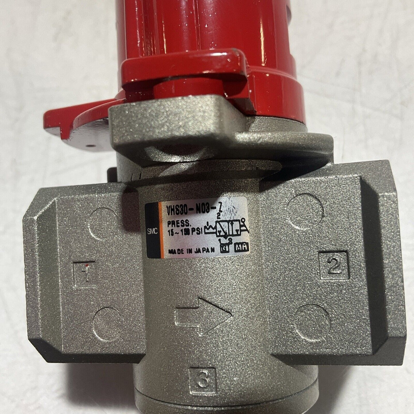 SMC VHS30-N03-Z PMEUMATIC LOCKOUT VALVE 3 PORT 15-150PSI U3S