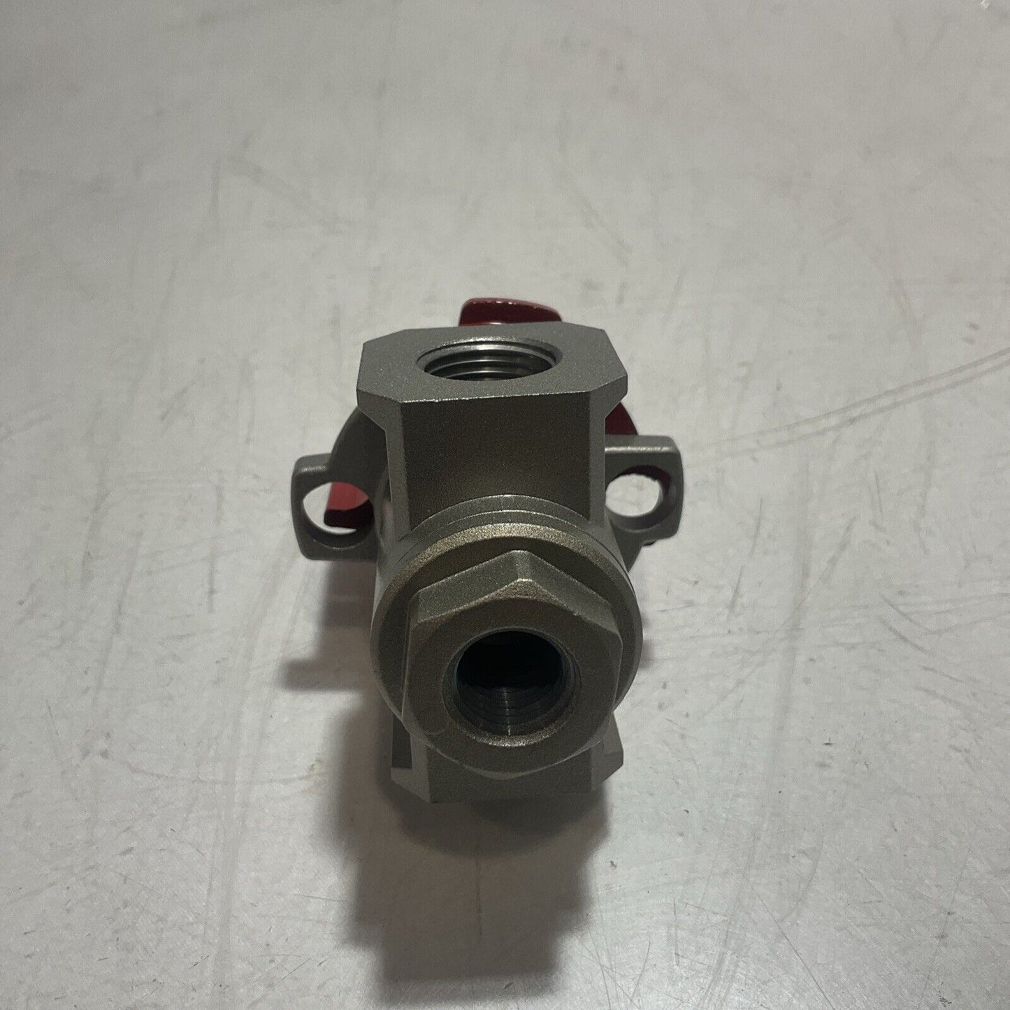SMC VHS30-N03-Z PMEUMATIC LOCKOUT VALVE 3 PORT 15-150PSI U3S