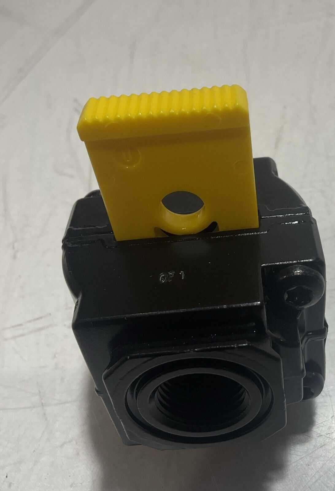 NORGREN T72E-3AA-P1N SHUT-OFF VALVE 3/8IN SLIDE ACTUATOR U3S