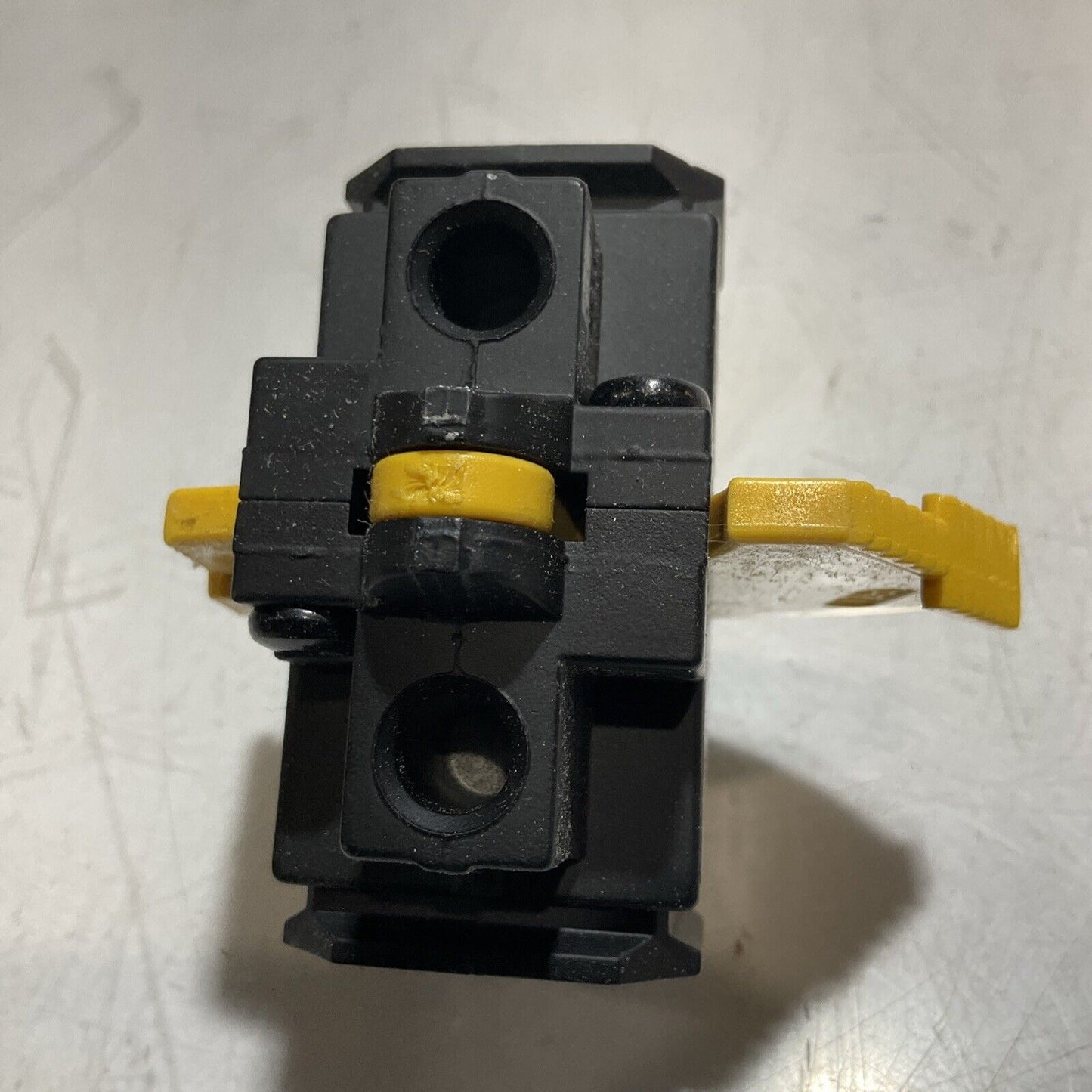 NORGREN T74E-4AA- P1N VALVE SHUT OFF 3X.50 PORT 2 POSITION LOCKOUT U3S