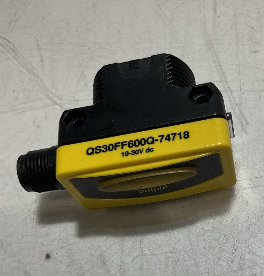 BANNER QS30FF600Q-74718 PHOTOELECTRIC PROXIMITY SENSOR U3S