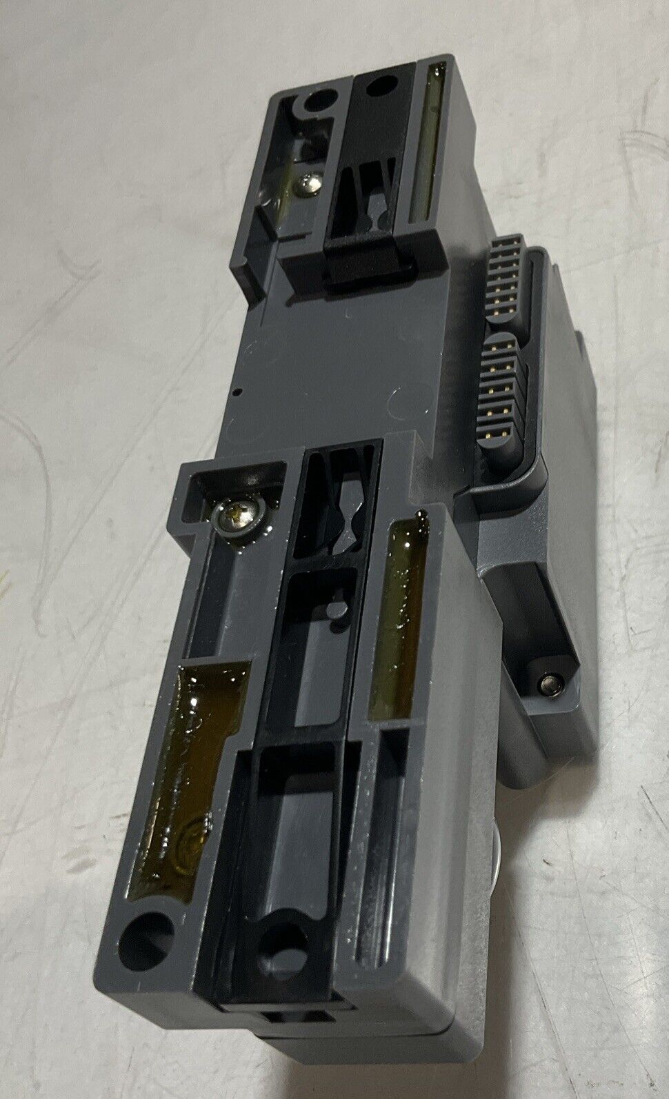 TURCK BL67-B-1M23-19 BASE MODULE OUTPUT U3S