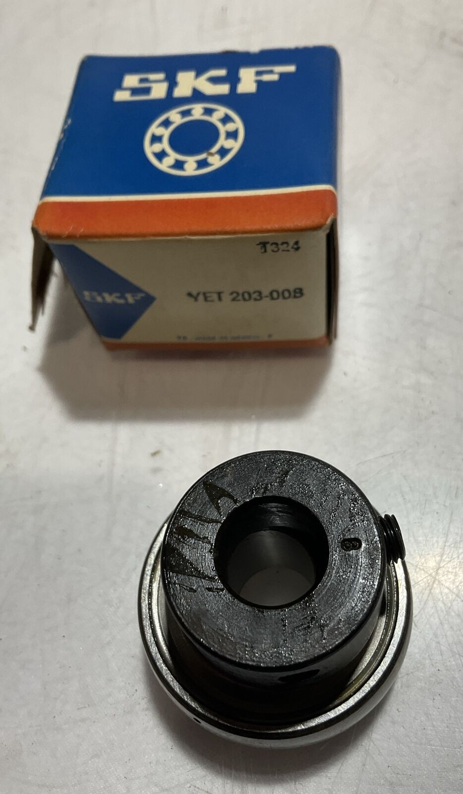 SKF YET203-008 BEARINGS SUPPLIES LOT OF 2 U3S