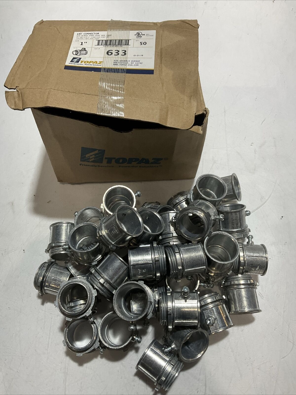TOPAZ 633 EMT CONNECTOR SET SCREW TYPE ZINC LOT OF 38 U3S