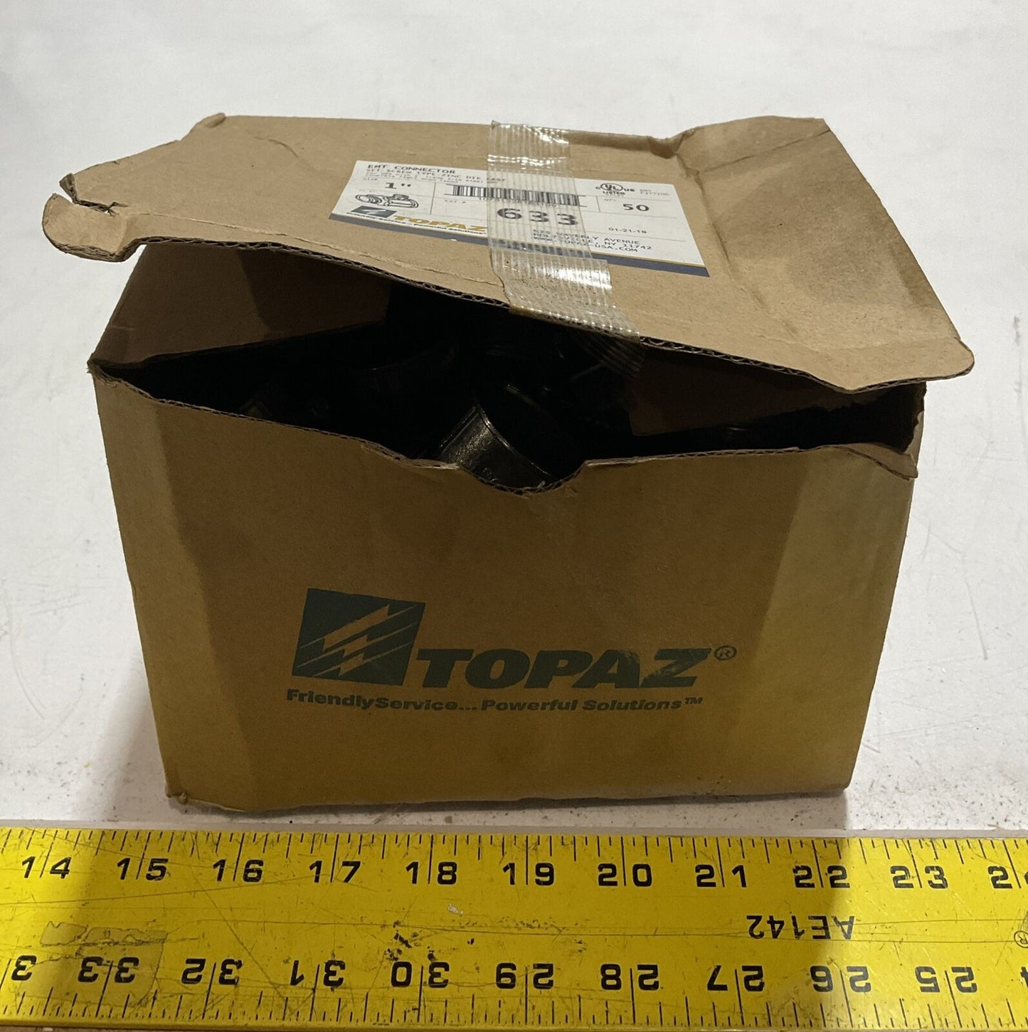 TOPAZ 633 EMT CONNECTOR SET SCREW TYPE ZINC LOT OF 38 U3S
