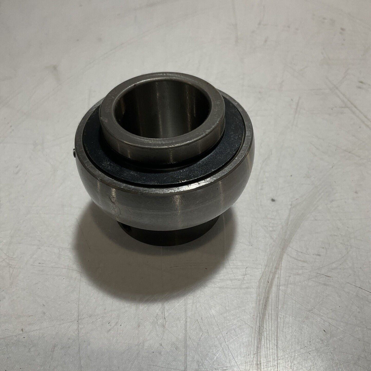 BROWNING BEARING VE-219 MOUTED BEARING ECCENTRIC LOCKING LOT OF 4 RM6