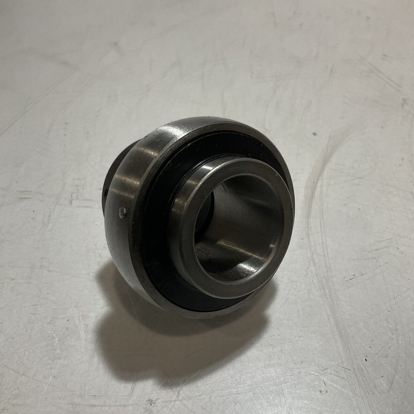 BROWNING BEARING VE-219 MOUTED BEARING ECCENTRIC LOCKING LOT OF 4 RM6
