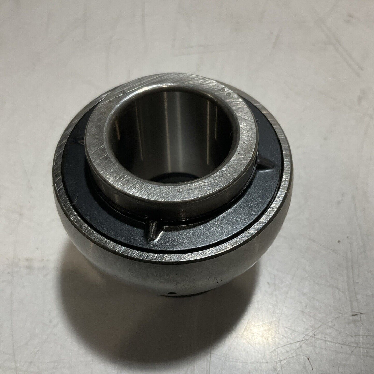 NTN UEL206-102D1 BALL BEARING INSERT LOT OF 2 U3S