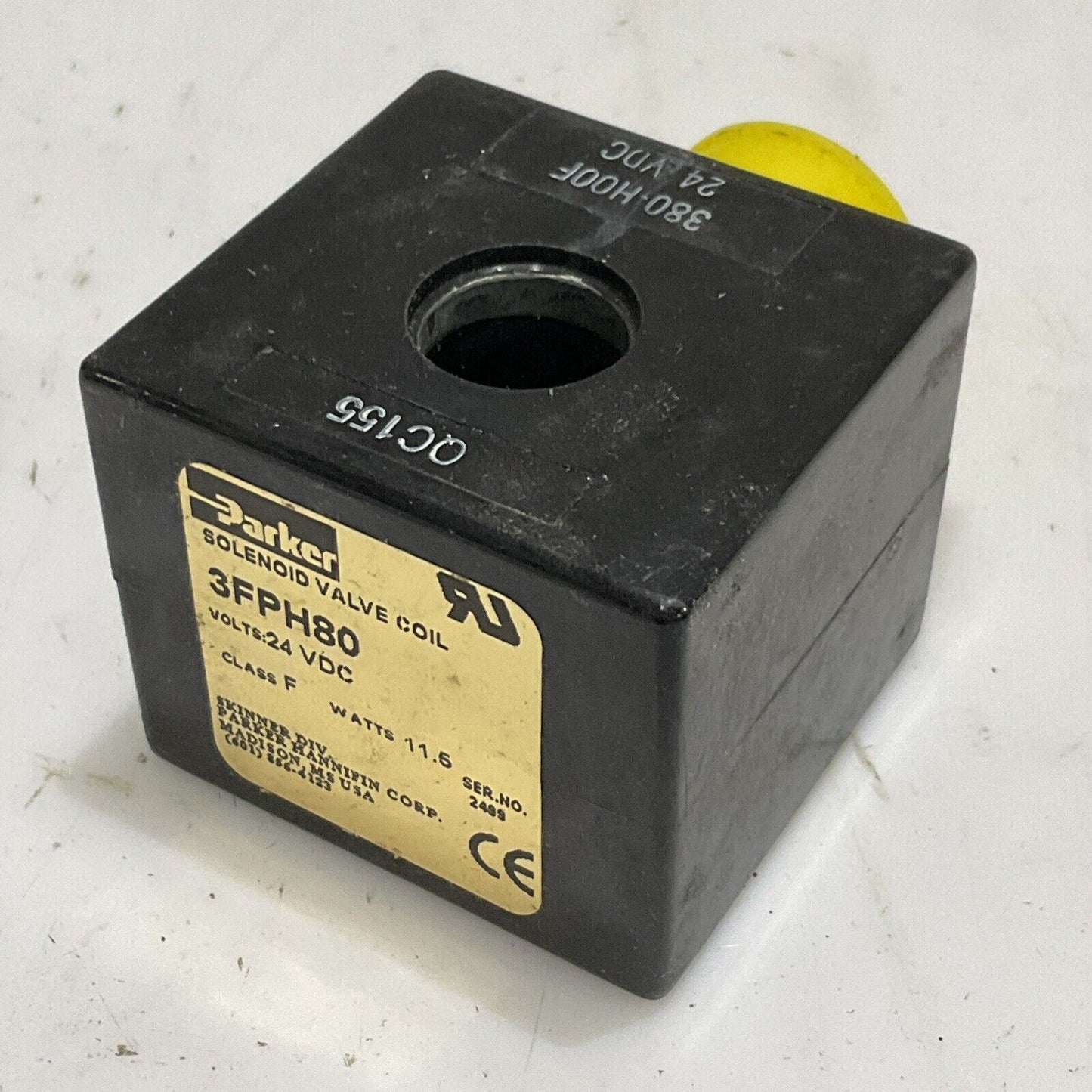 PARKER 3FPH80 SOLENOID VALVE COIL 24 VDC 11.5 W CLASS F RM6
