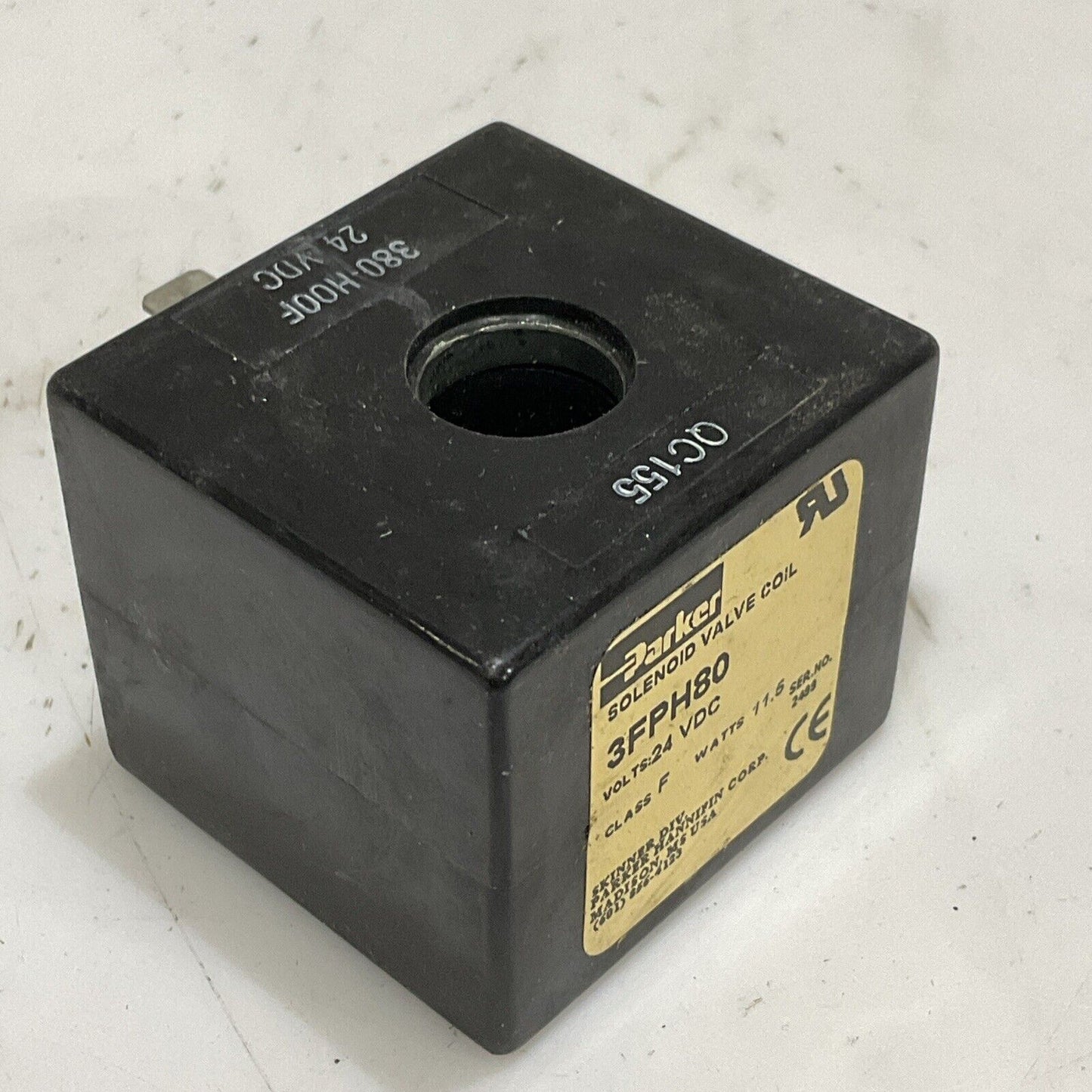 PARKER 3FPH80 SOLENOID VALVE COIL 24 VDC 11.5 W CLASS F RM6