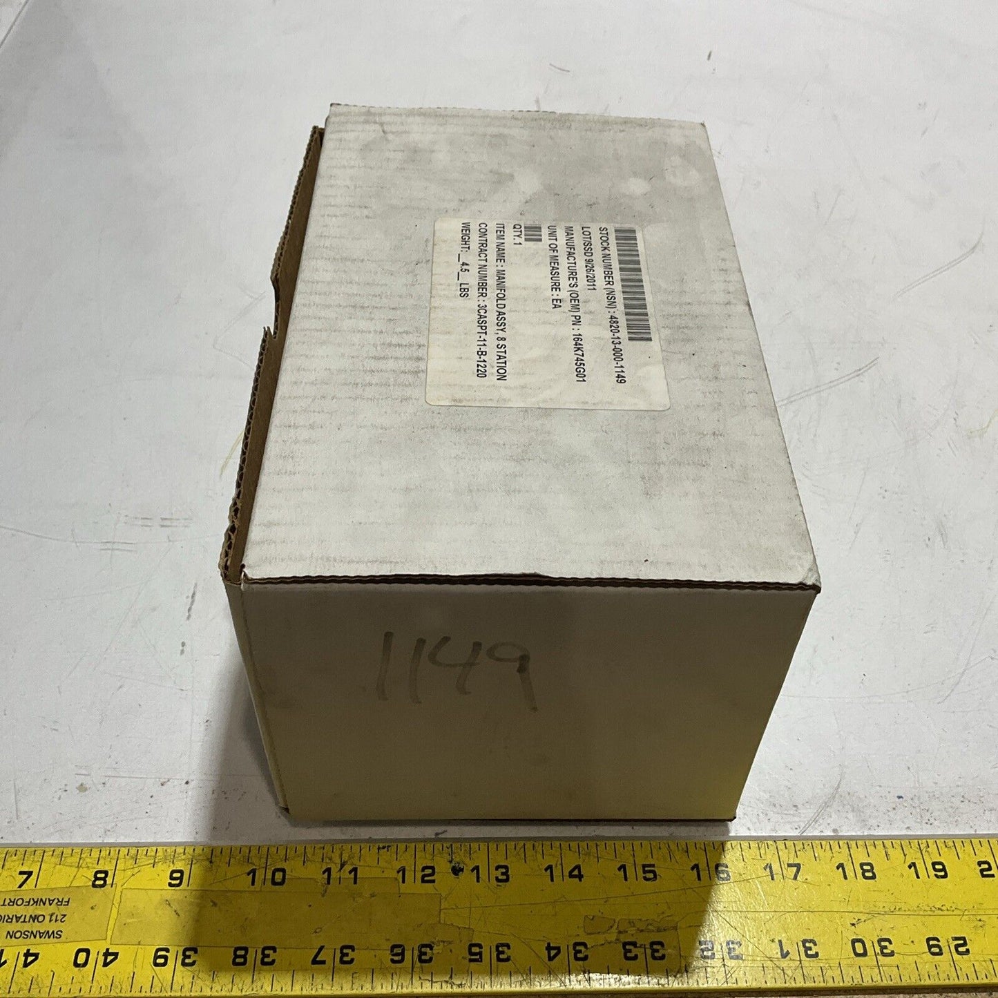SMC VV5Q21-08 VQ2301N-51 PNEUMATIC VALVE MANIFOLD ASSEMBLY 8 STATION U3S