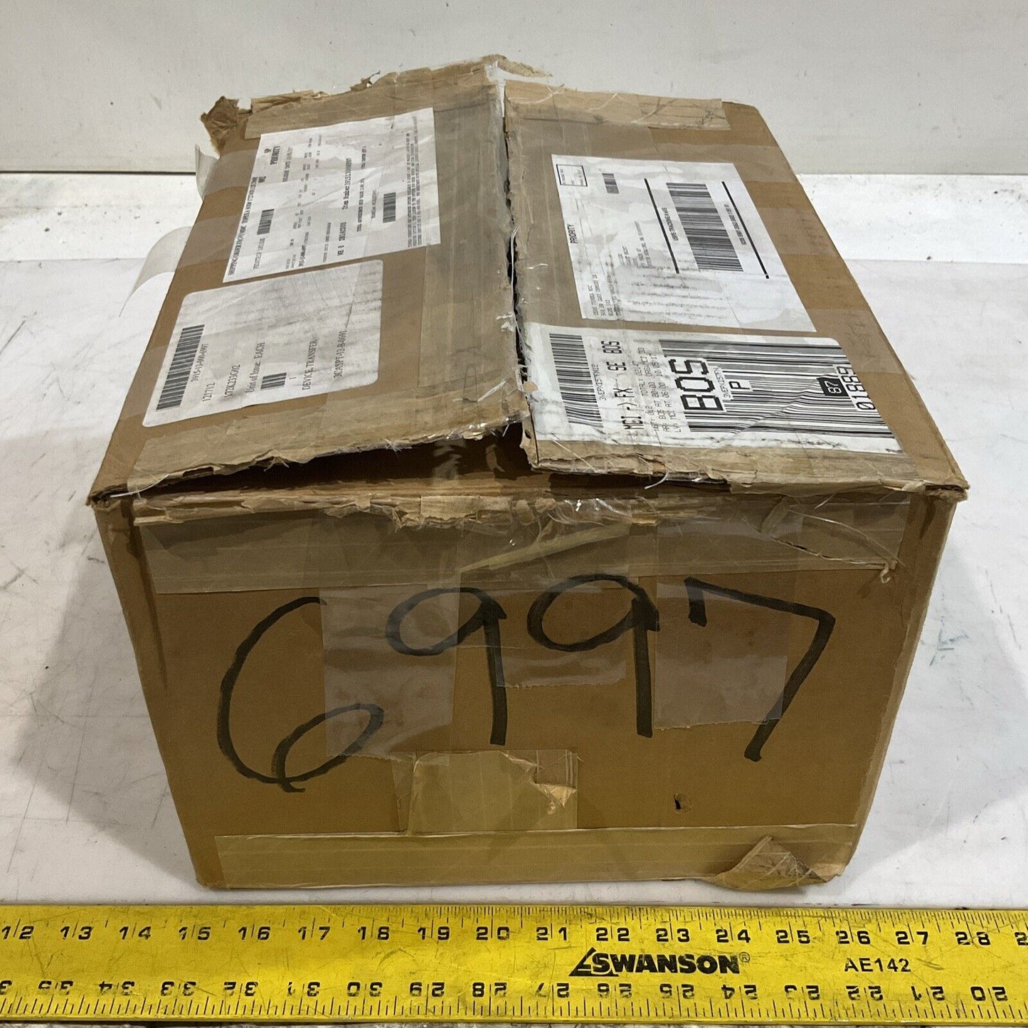 LENZE MCS06F41LRS0B0-B11N-ST5S00N-R2SUST.STARR MOTOR U3S