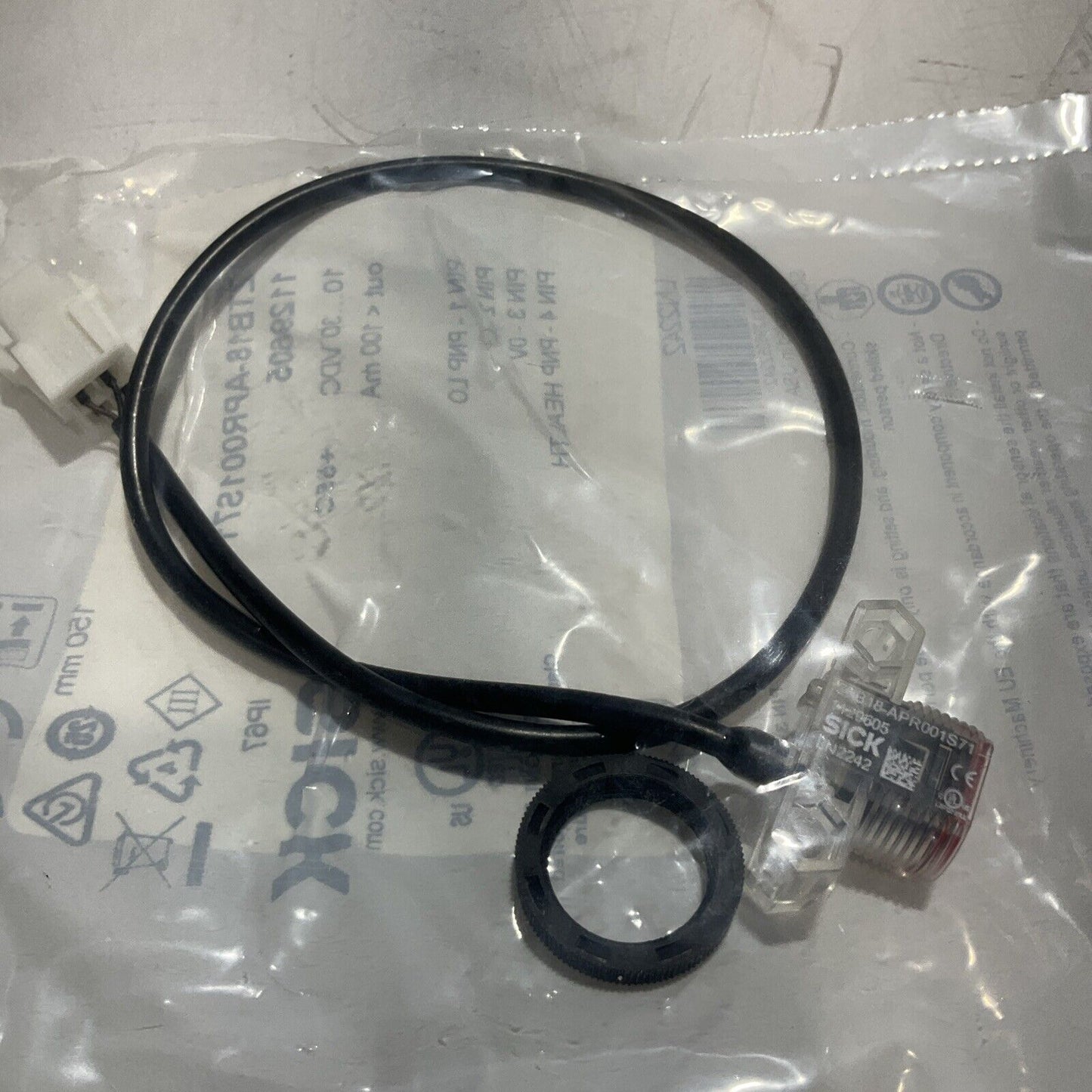 SICK SICK ZTB18-APR001S71 SERIES 1129605 PNP PHOTOELETRIC SENSOR PHOTO EYE U3S