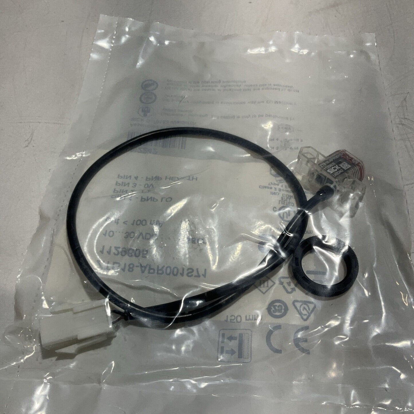 SICK SICK ZTB18-APR001S71 SERIES 1129605 PNP PHOTOELETRIC SENSOR PHOTO EYE U3S