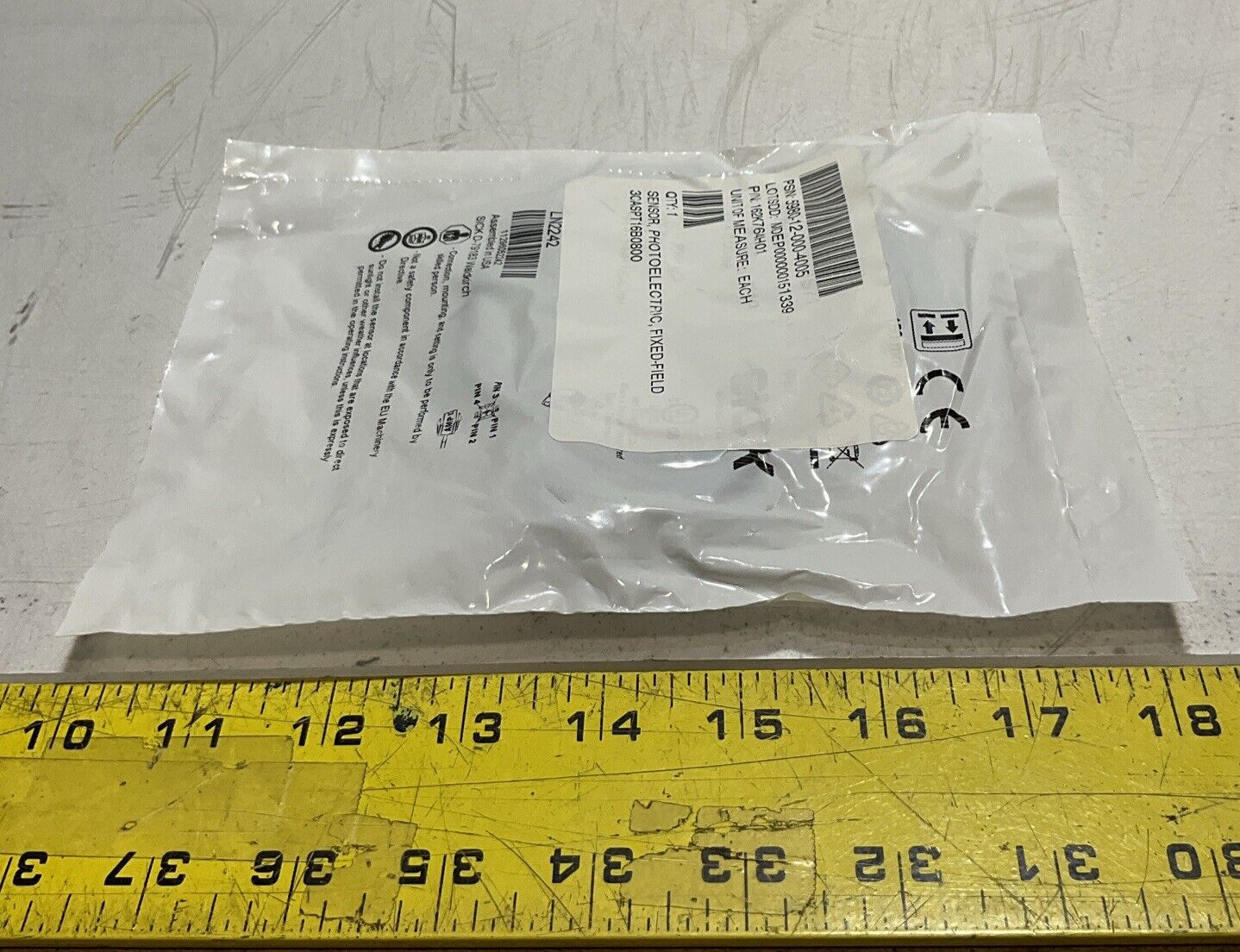 SICK SICK ZTB18-APR001S71 SERIES 1129605 PNP PHOTOELETRIC SENSOR PHOTO EYE U3S