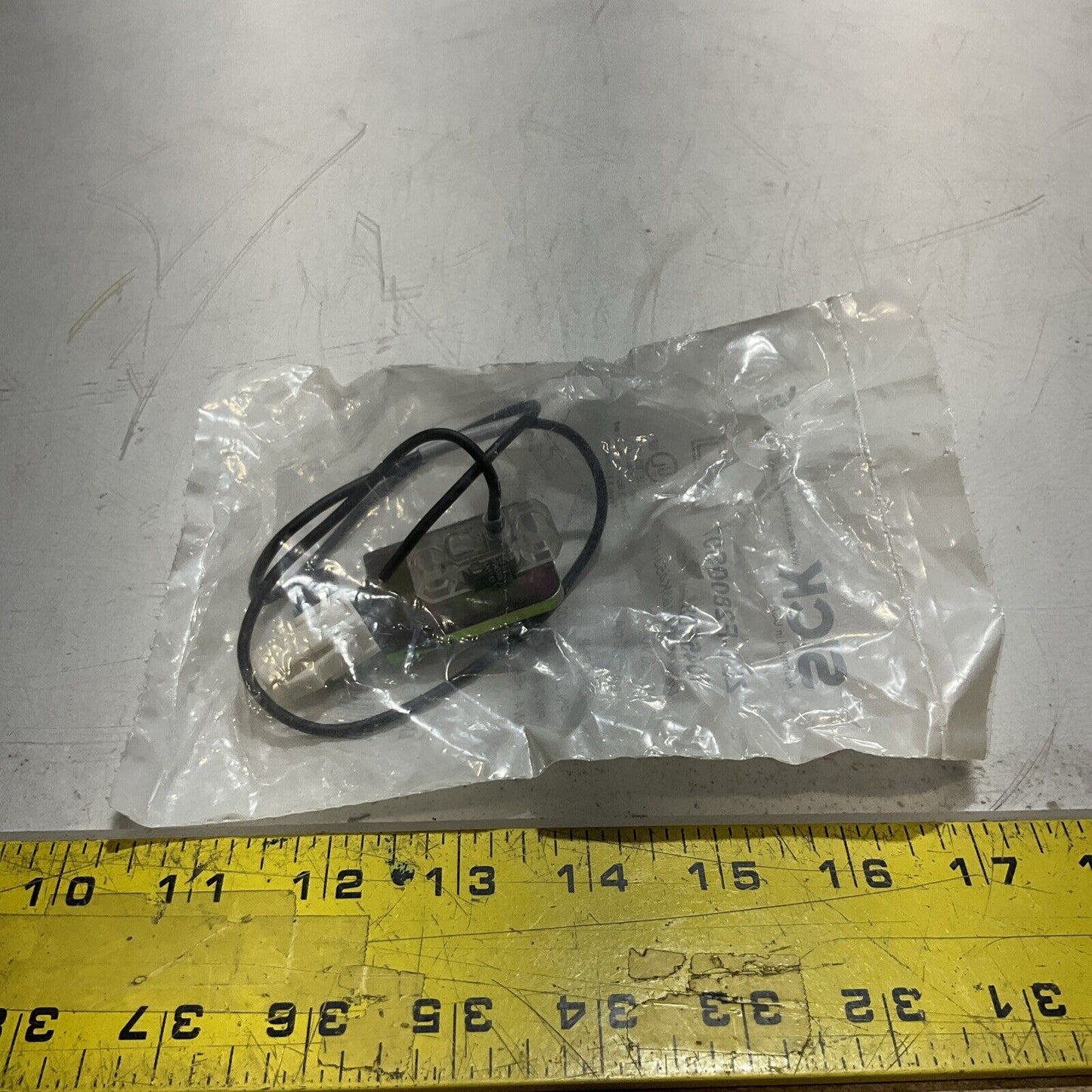 SICK ZL1-F2800S07 1045508 PHOTOELECTRIC SENSOR SWITCH U3S