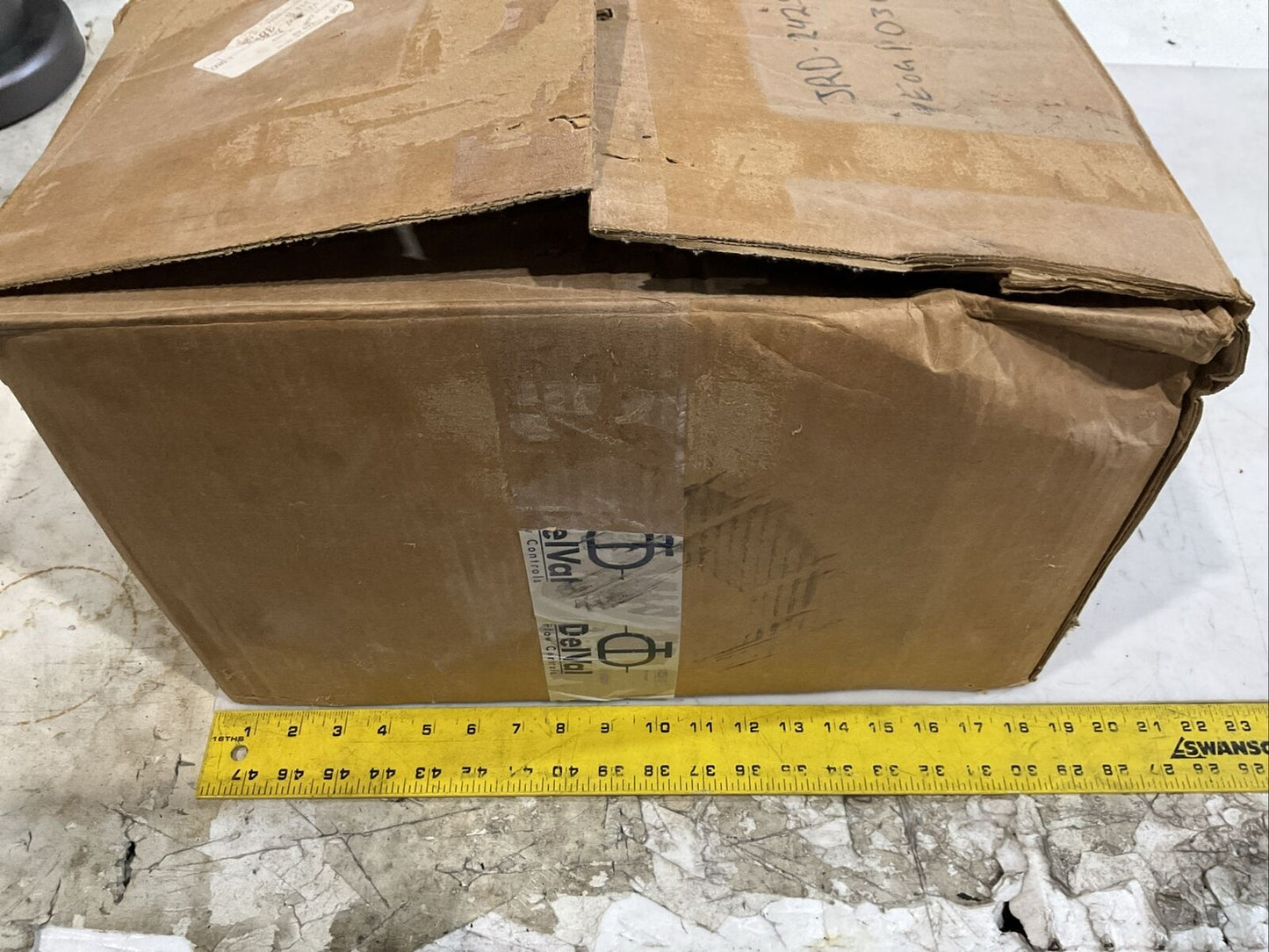 DELVAL FLOW CONTROLS SERIES 2E ELECTRIC ACTUATOR AND BUTTERFLY VALVE 10" G7T