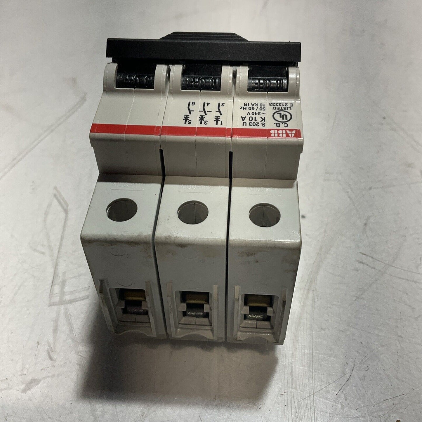 ABB S203UK10A CIRCUIT BREAKER 3 POLE UNIT S 203 U K 10 A 24V 50/60 HZ U3S