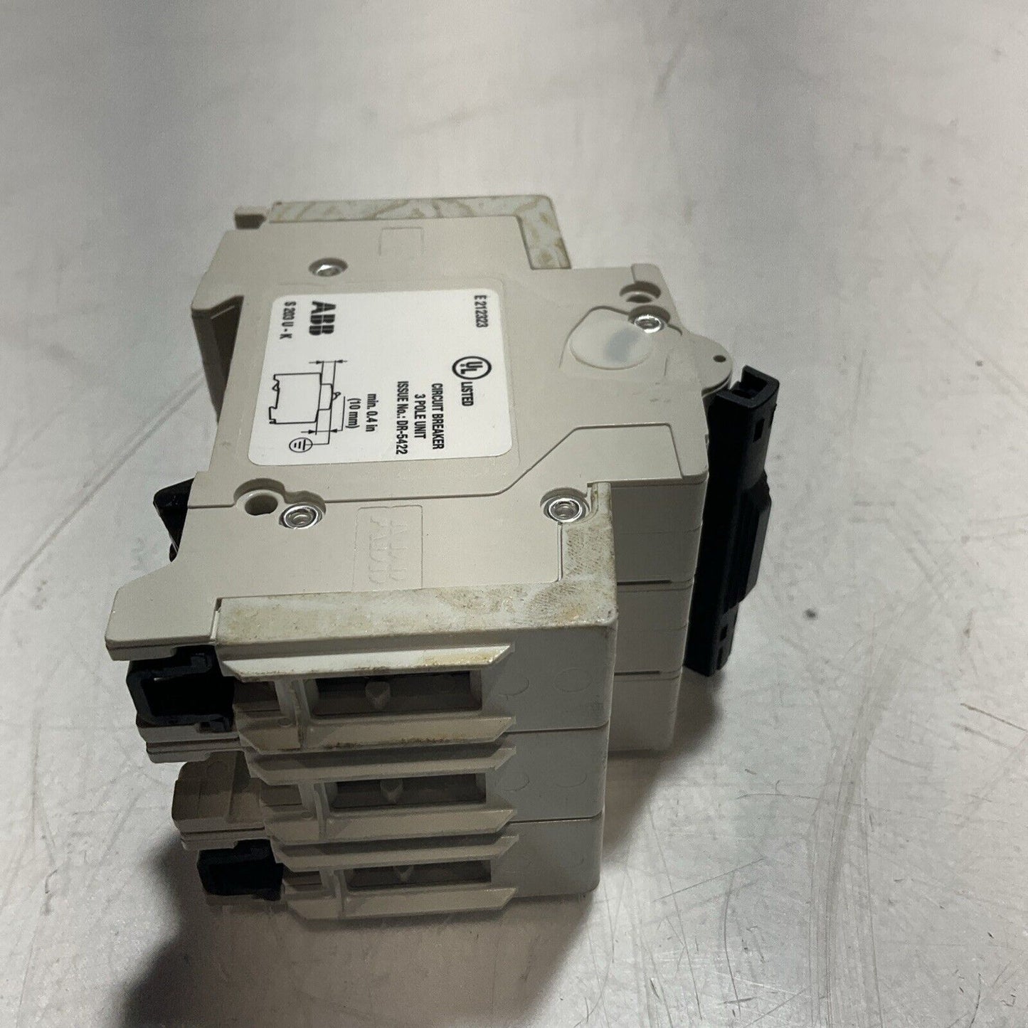 ABB S203UK10A CIRCUIT BREAKER 3 POLE UNIT S 203 U K 10 A 24V 50/60 HZ U3S