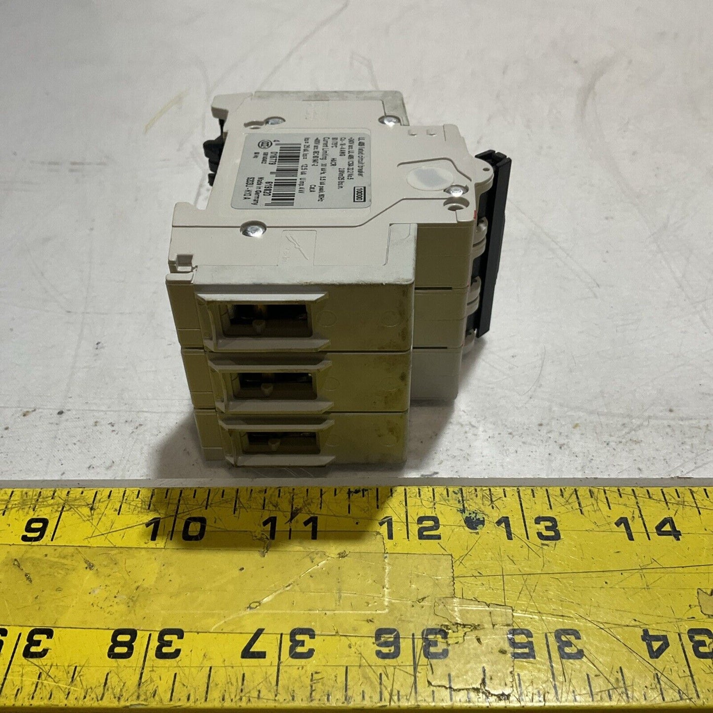 ABB S203UK10A CIRCUIT BREAKER 3 POLE UNIT S 203 U K 10 A 24V 50/60 HZ U3S
