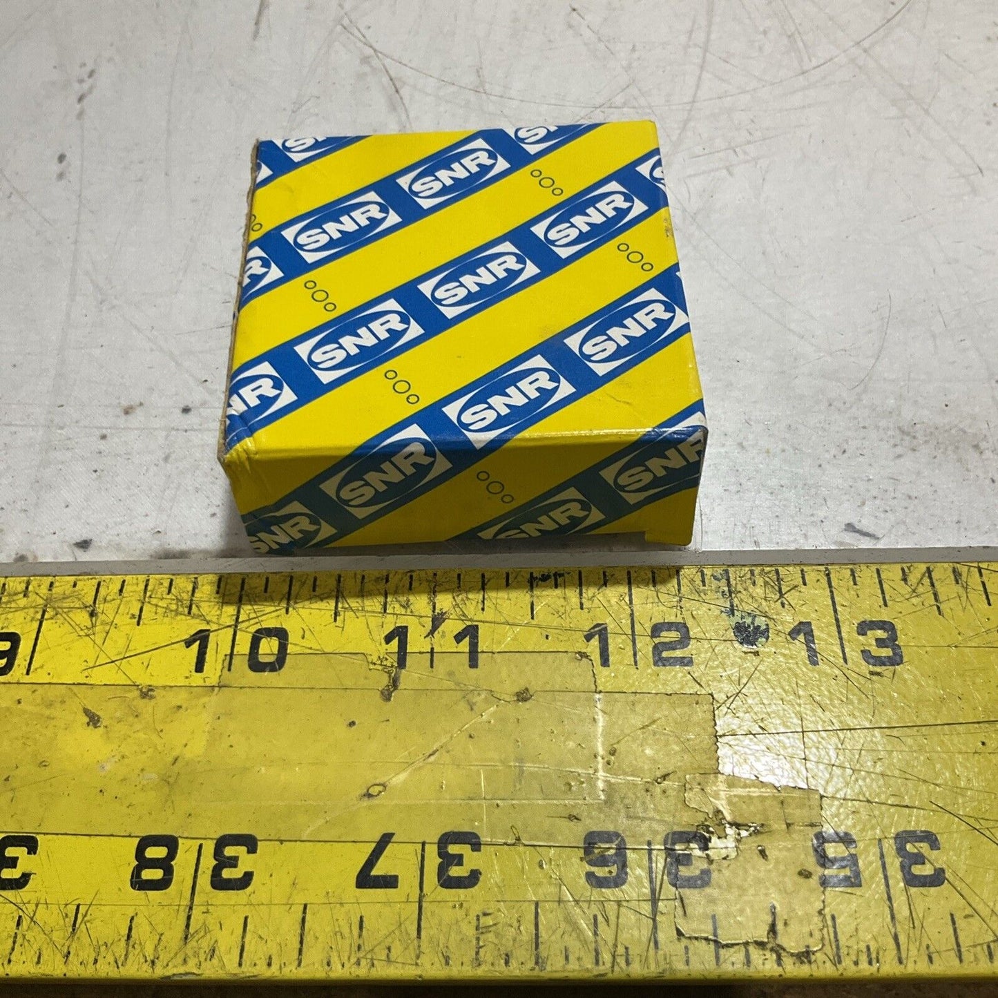 SNR 6204.EE SINGLE ROW DEEP GROOVE BALL BEARING LOT OF 11 R7T