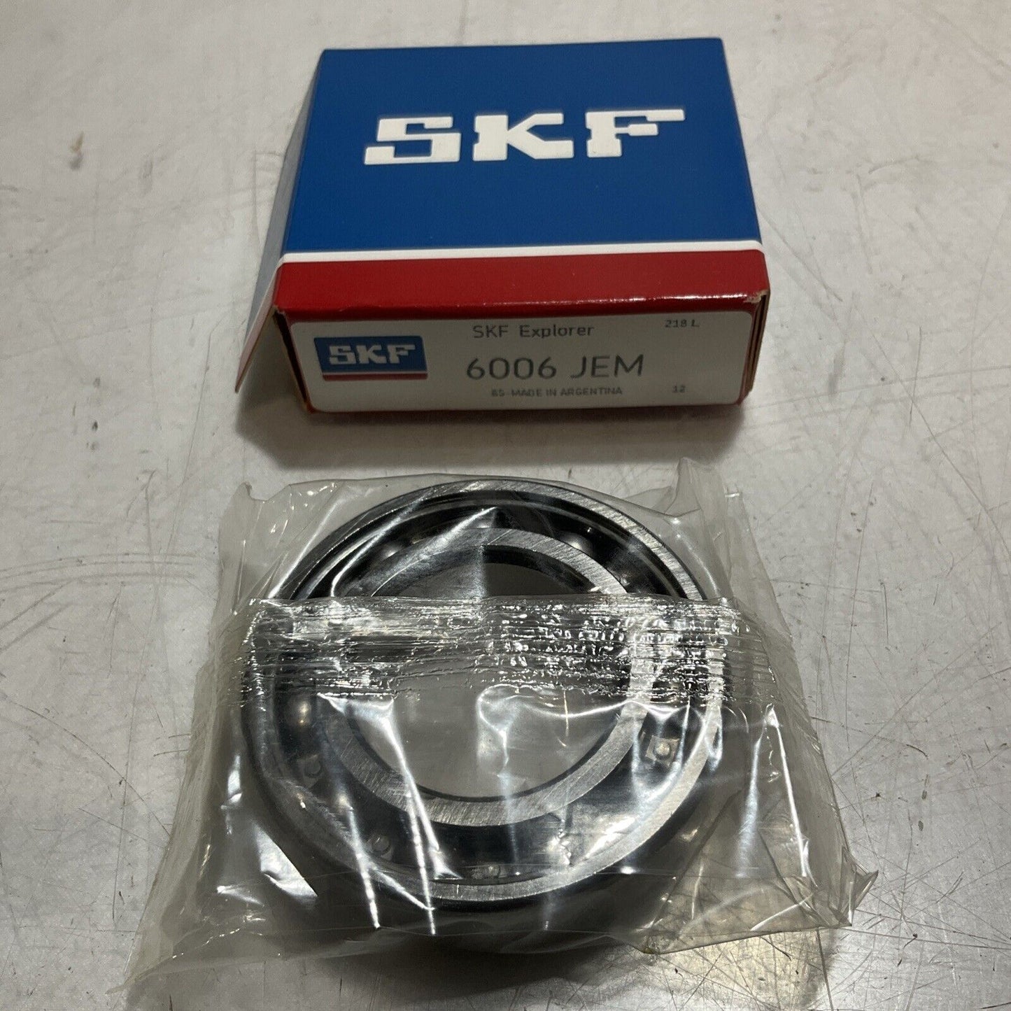 SKF 6006 JEM DEEP GROVE BALL BEARING 30 X 55 X 13 LOT OF 12 R7T