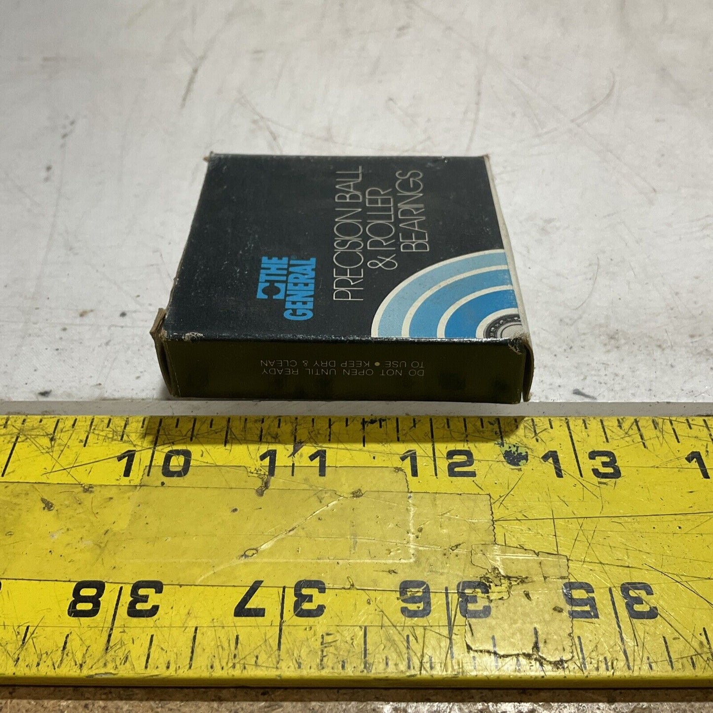 THE GENERAL Z99R18 PRECISION BALL AND ROLLER BEARINGS LOT OF 4 R7T