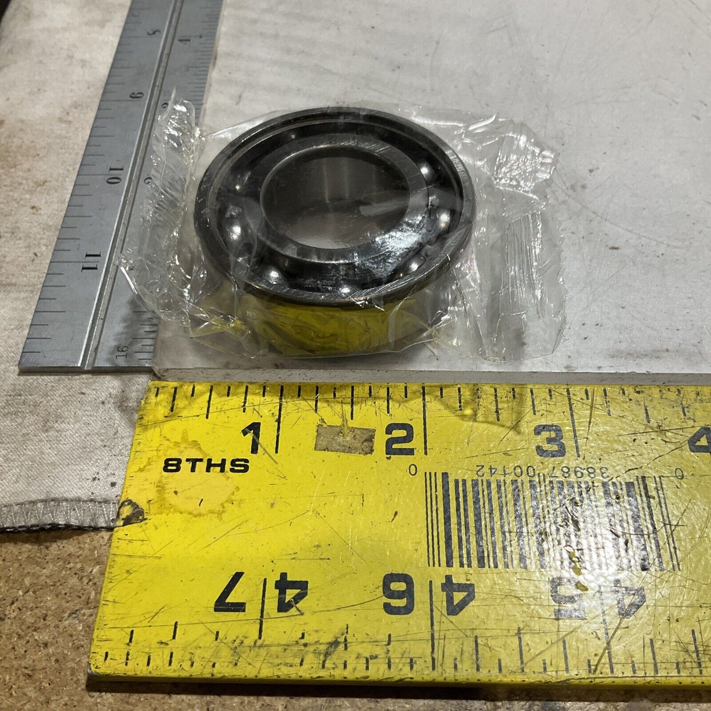 SKF 6205JEM EXPLORER DEEP GROVE ROLLER BEARING LOT OF 9 R7T