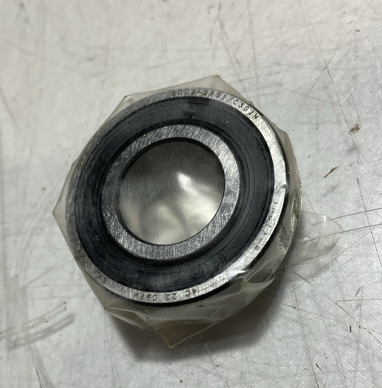 SKF 6002-2RSJEM EXPLORER DEEP GROVE ROLLER BEARING LOT OF 4 U3S