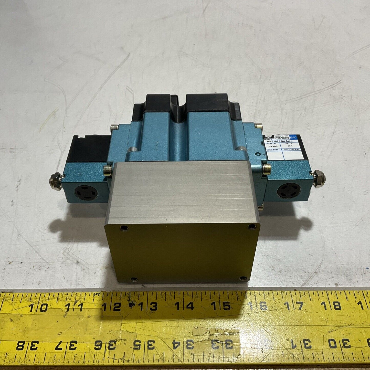 MAC 0629-FV6500B DOUBLE ACTION SOLENOID VALVE ASSEMBLY WITH MANIFOLD U3S