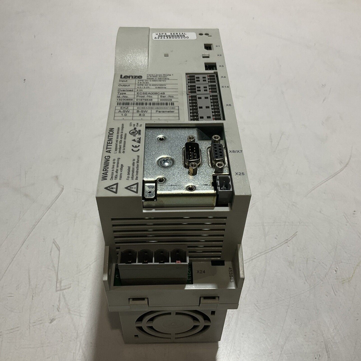 LENZE ECSEA008C4B SERVO DRIVE VARIABLE FREQUENCY MOTOR CONTROLLER INVERTER U3S