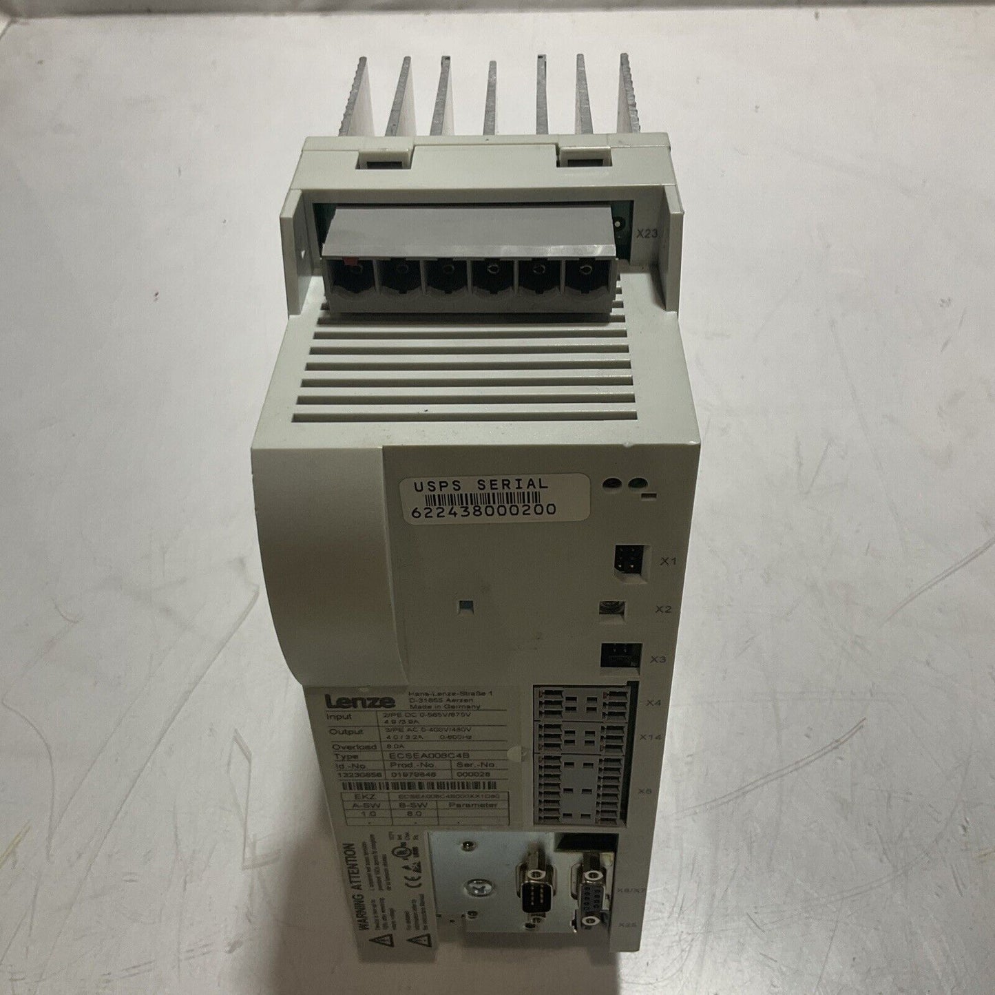 LENZE ECSEA008C4B SERVO DRIVE VARIABLE FREQUENCY MOTOR CONTROLLER INVERTER U3S