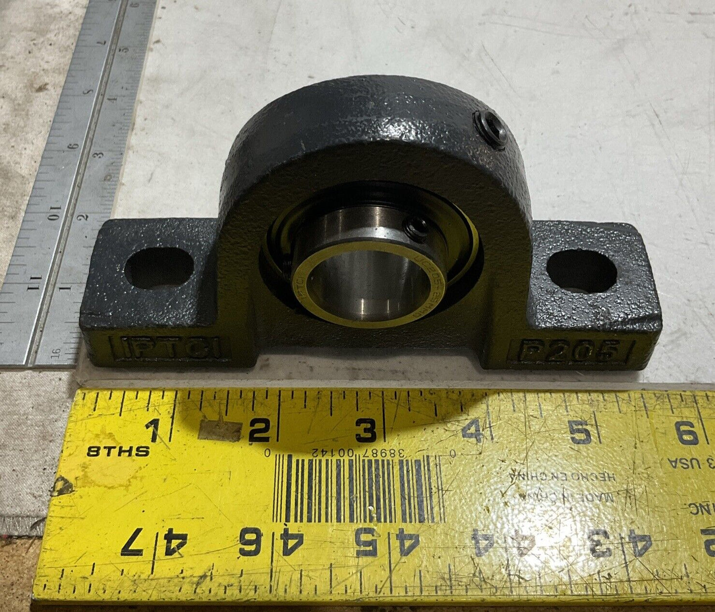 IPTCI UC205-25MM PILLOW BLOCK BEARINGS ASSEMBLY LOT OF 3 N3M